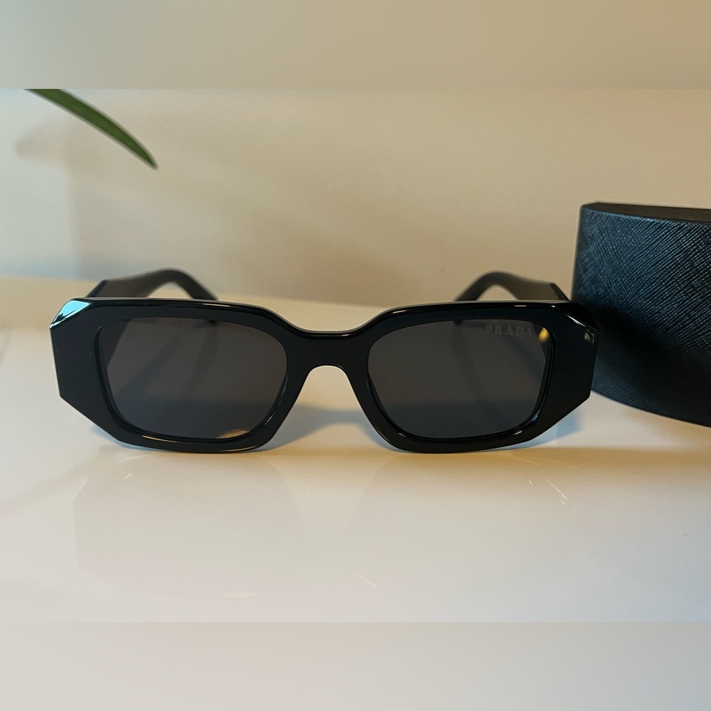 Black Prada Women’s PR17WS Sunglasses